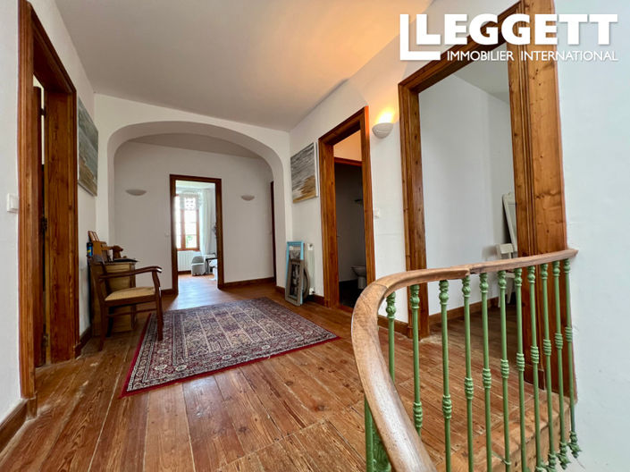 Image No.5-5 Bed House for sale