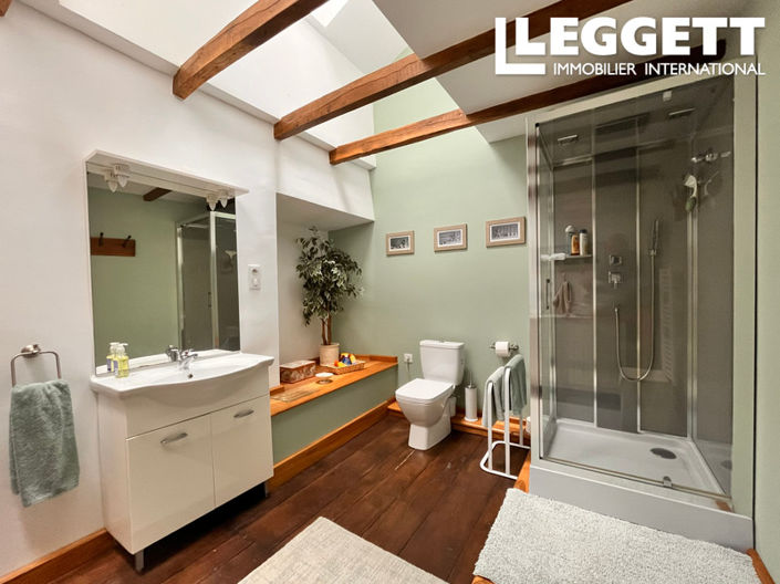 Image No.7-3 Bed House for sale