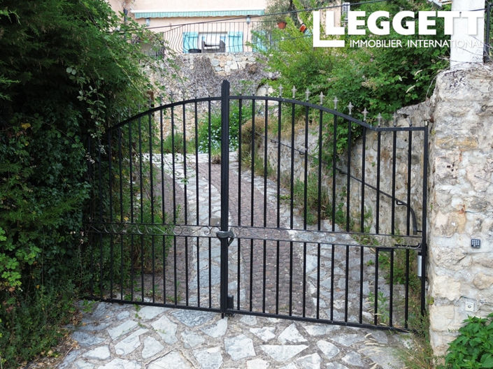 Image No.6-7 Bed House for sale