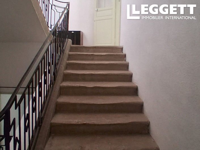 Image No.6-3 Bed House for sale