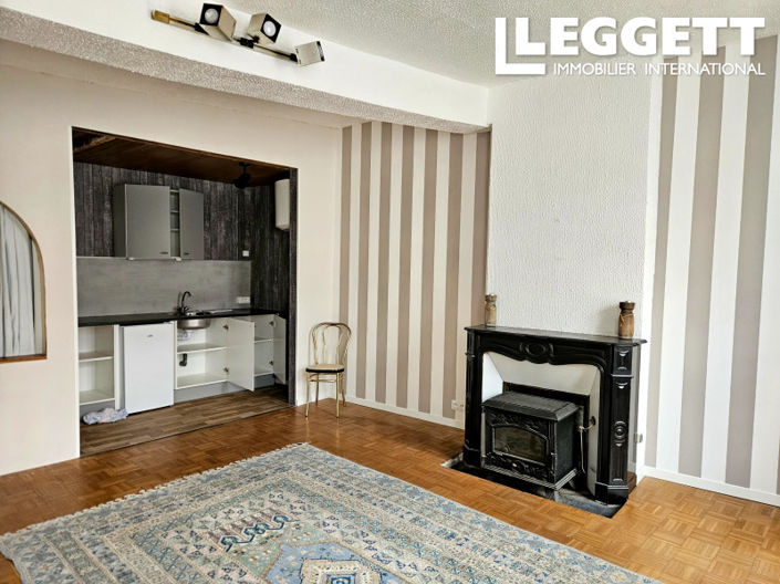 Image No.3-Commercial de 2 chambres à vendre à Châlus
