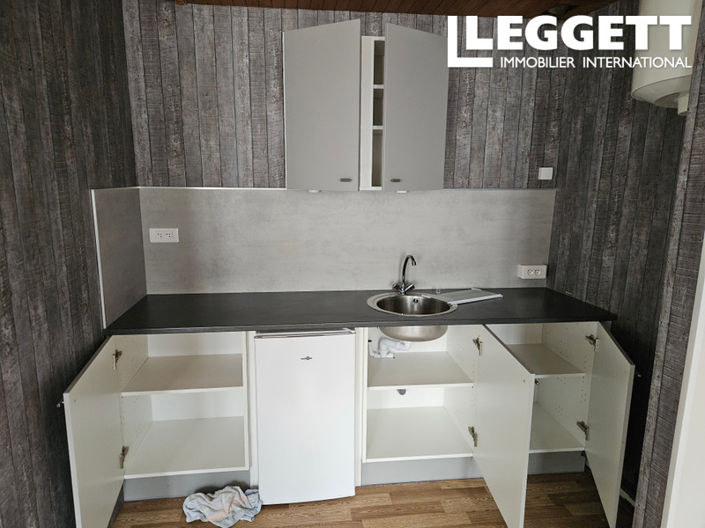 Image No.4-Commercial de 2 chambres à vendre à Châlus