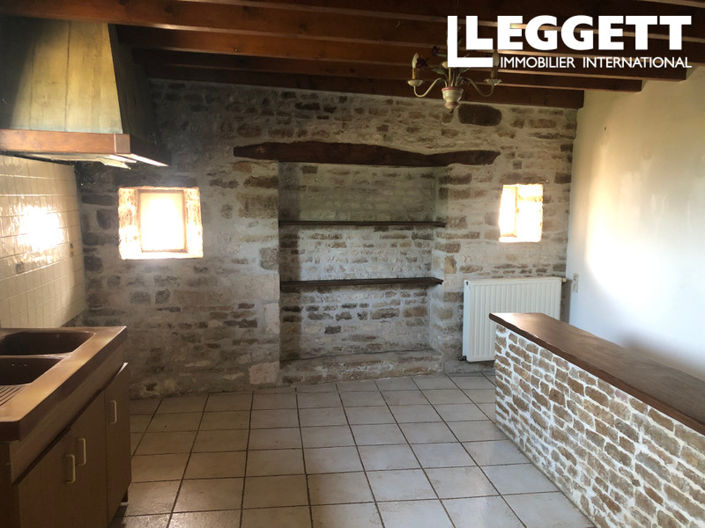 Image No.9-3 Bed House for sale