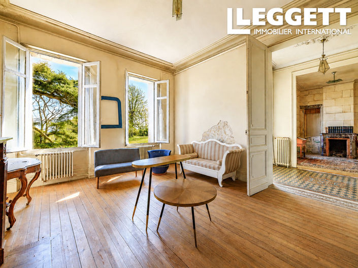 Image No.5-16 Bed Chateaux for sale