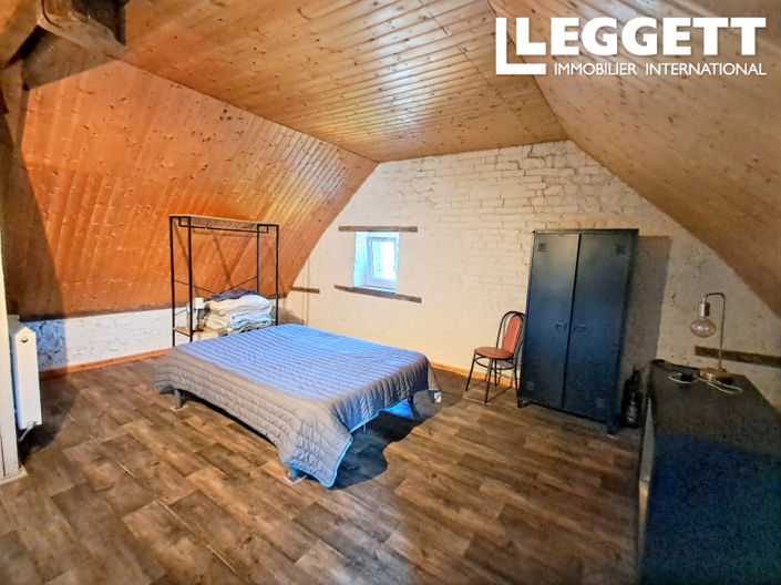Image No.9-3 Bed House for sale