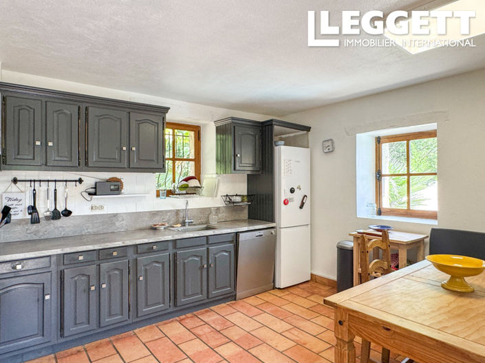 Image No.5-4 Bed House for sale