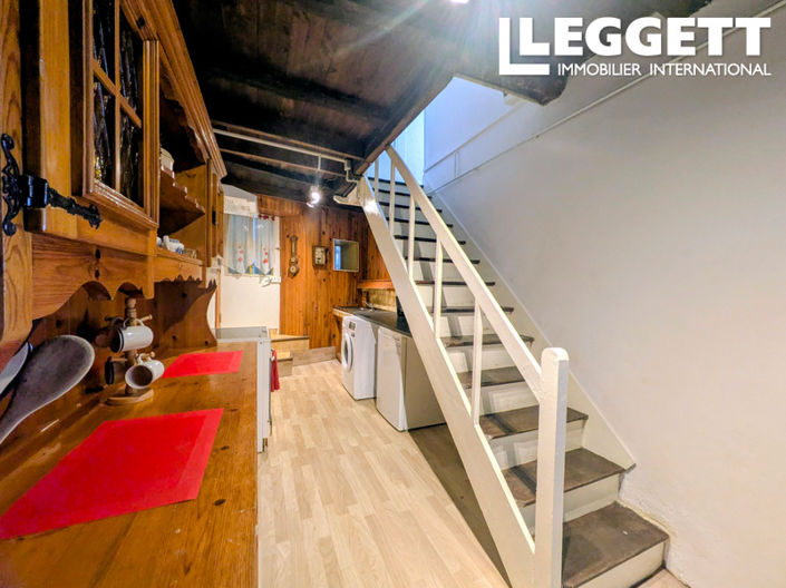 Image No.7-3 Bed House for sale