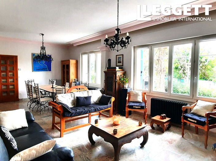 Image No.2-4 Bed House for sale