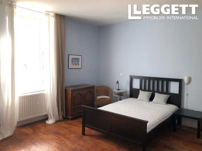 Image No.9-4 Bed House for sale
