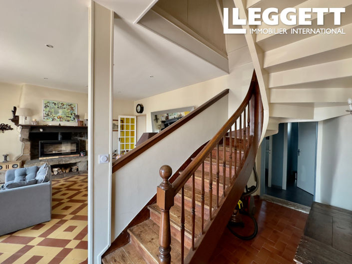 Image No.3-5 Bed House for sale