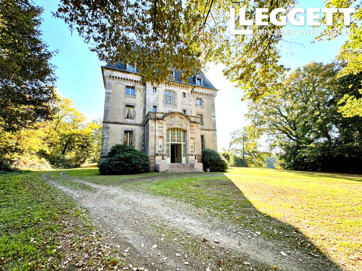 Image No.2-17 Bed Chateaux for sale