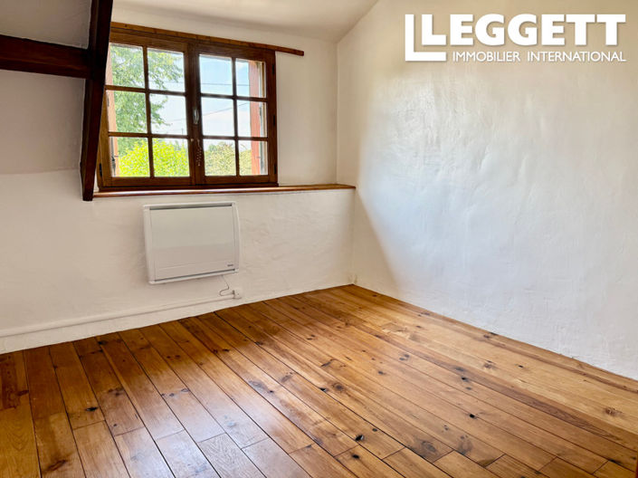 Image No.6-2 Bed House for sale