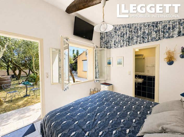 Image No.9-3 Bed House for sale