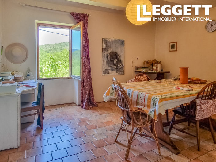 Image No.7-5 Bed House for sale