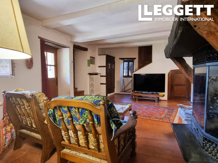 Image No.8-5 Bed House for sale