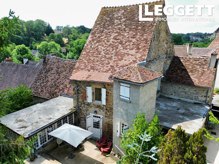 Image No.10-3 Bed House for sale