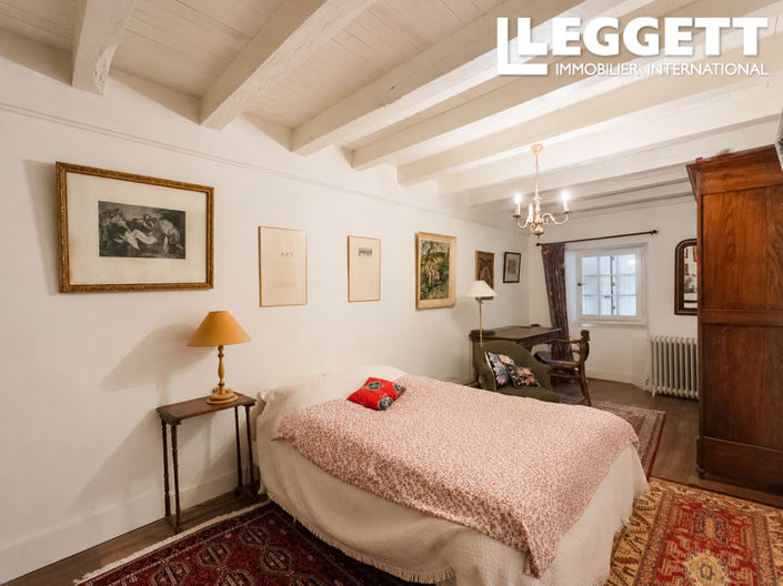 Image No.7-3 Bed House for sale