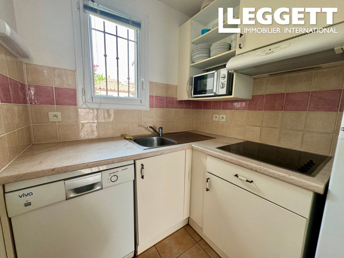 Image No.3-2 Bed House for sale