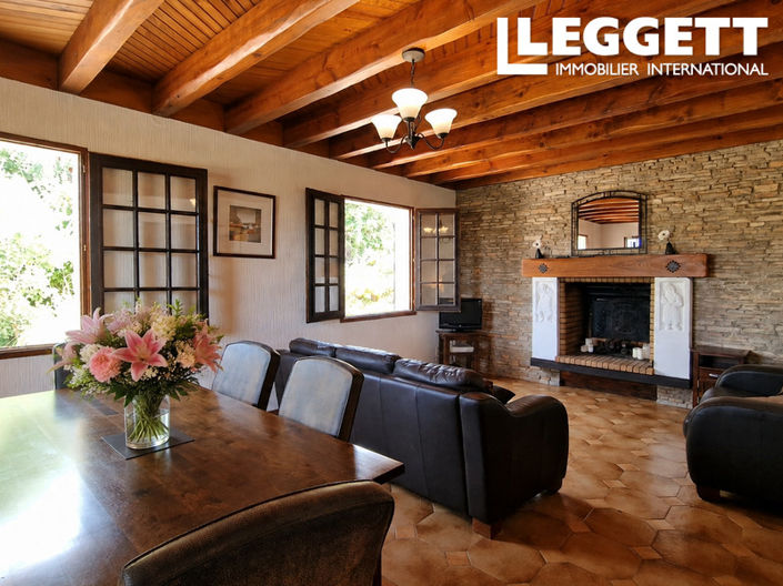 Image No.3-3 Bed House for sale