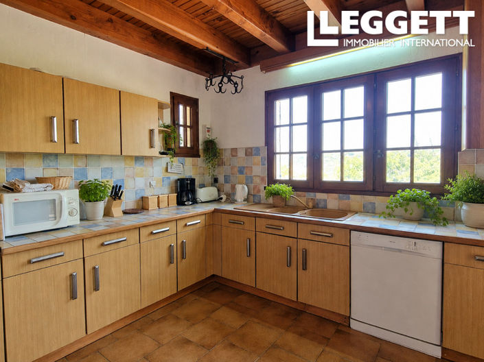 Image No.4-3 Bed House for sale