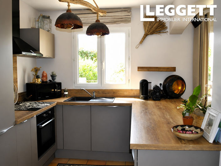 Image No.5-3 Bed House for sale