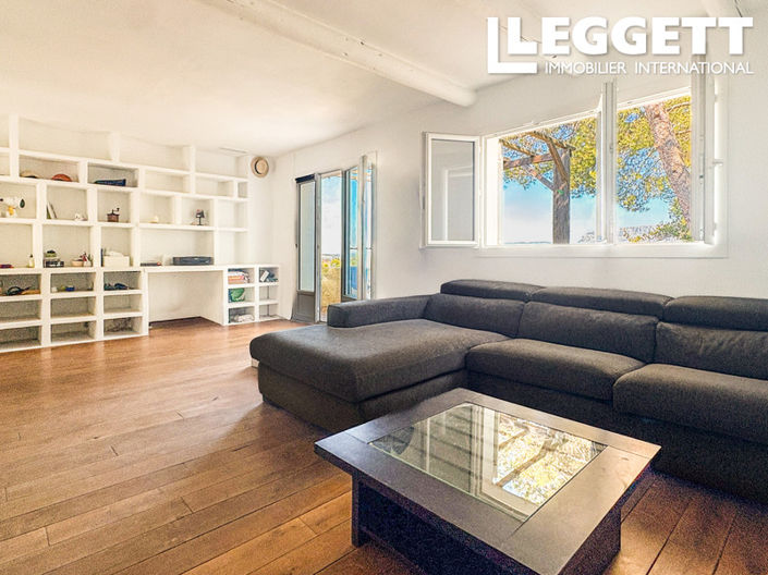 Image No.4-3 Bed House for sale
