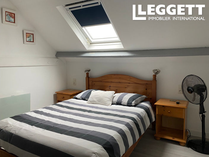 Image No.5-6 Bed House for sale