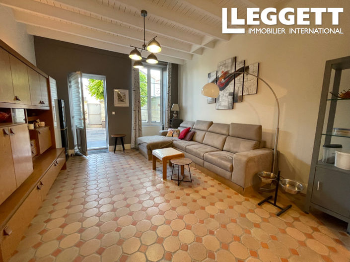 Image No.2-2 Bed House for sale