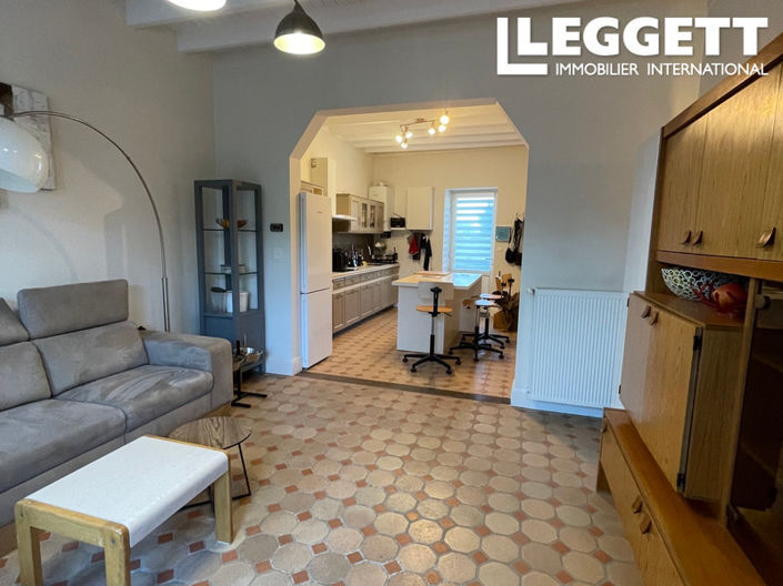 Image No.4-2 Bed House for sale