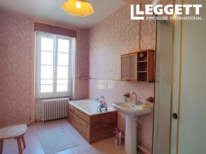 Image No.4-6 Bed House for sale