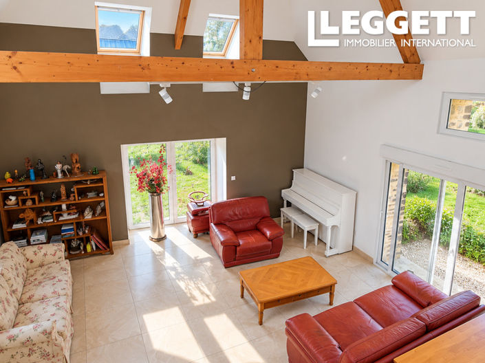 Image No.2-3 Bed House for sale