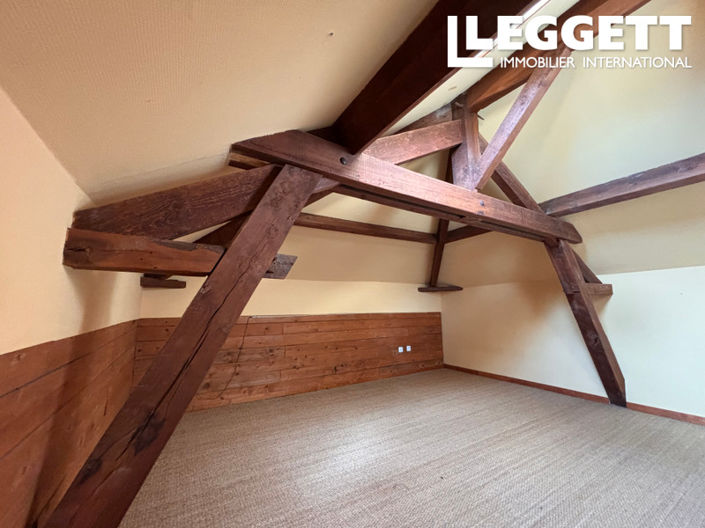 Image No.9-3 Bed House for sale
