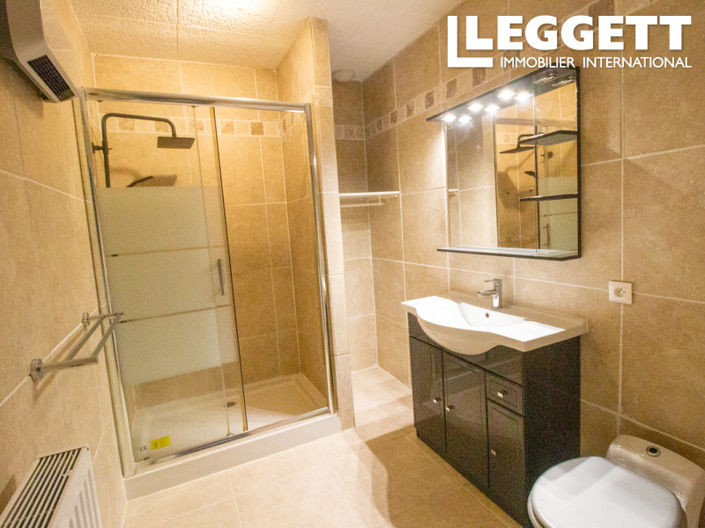 Image No.7-5 Bed House for sale