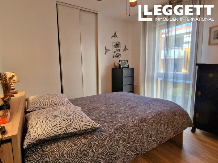 Image No.10-2 Bed Apartment for sale
