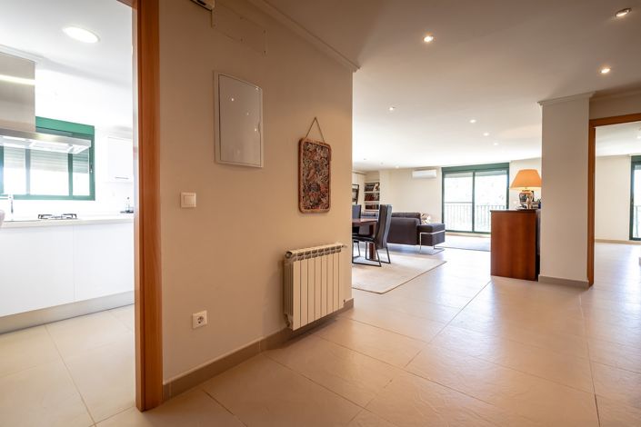 Image No.5-5 Bed Villa for sale