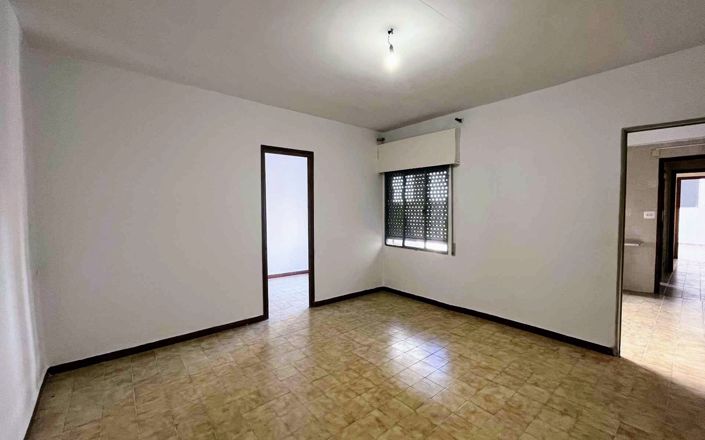 Image No.29-4 Bed Property for sale