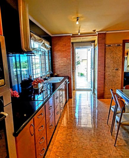 Image No.18-4 Bed Villa for sale