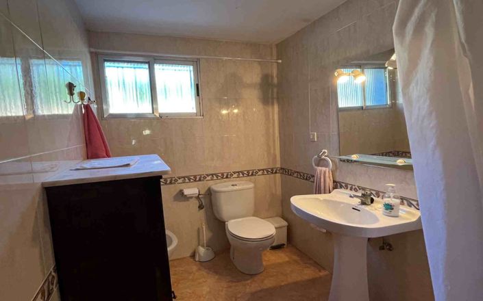 Image No.18-6 Bed Villa for sale