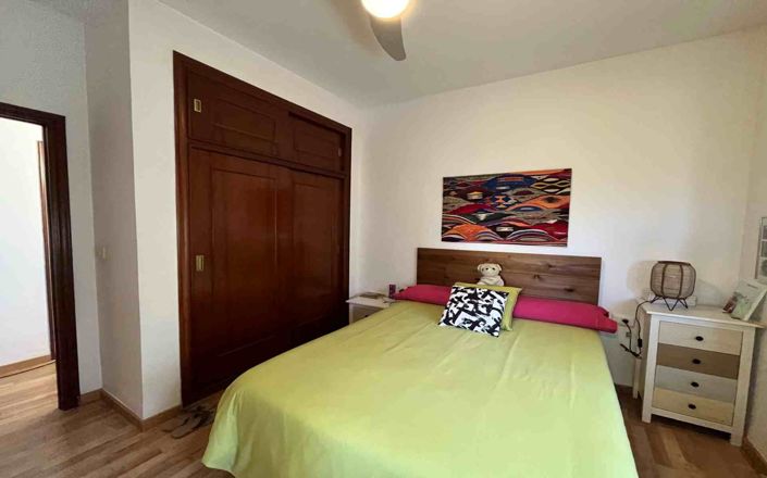 Image No.25-6 Bed Villa for sale