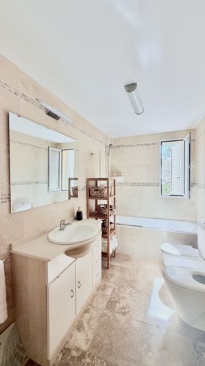 Image No.13-3 Bed Villa for sale