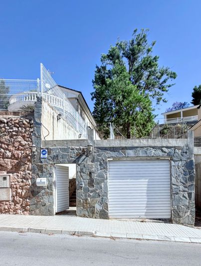 Image No.34-3 Bed Villa for sale