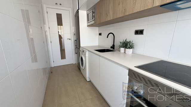 Image No.5-2 Bed Apartment for sale