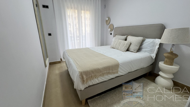 Image No.7-2 Bed Apartment for sale