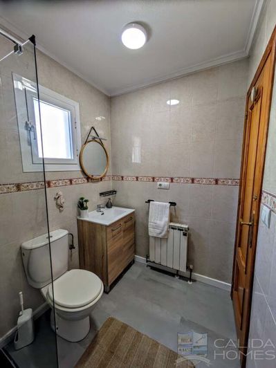 Image No.13-2 Bed Villa for sale