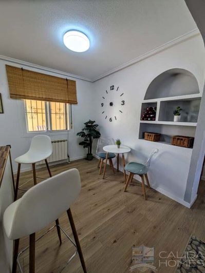 Image No.4-2 Bed Villa for sale