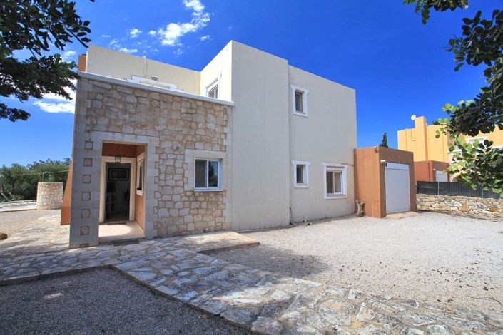 Image No.10-3 Bed Villa for sale