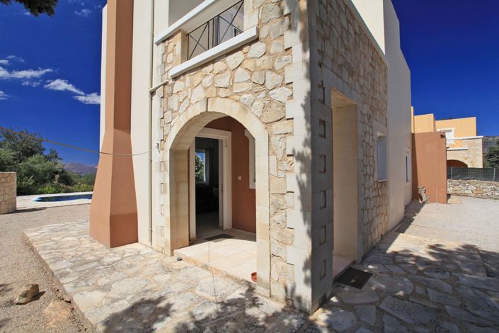 Image No.7-3 Bed Villa for sale