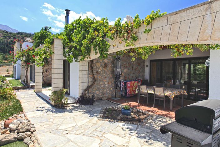 Image No.13-6 Bed Villa for sale