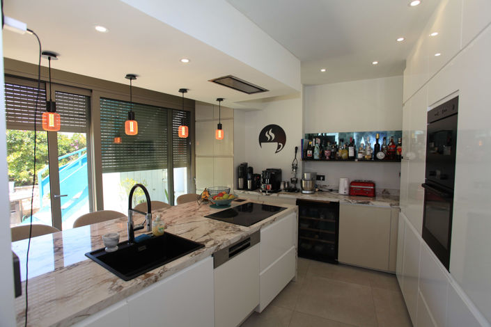 Image No.3-4 Bed Villa for sale