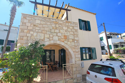 3house-1782550566